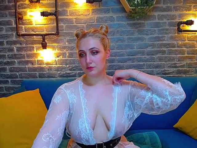 Capturas de pantalla de transmisión Brandy-Rae