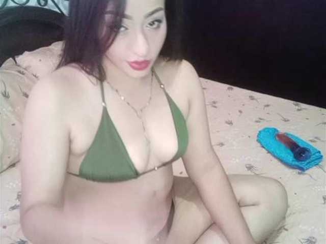 Capturas de pantalla de transmisión Brinna1