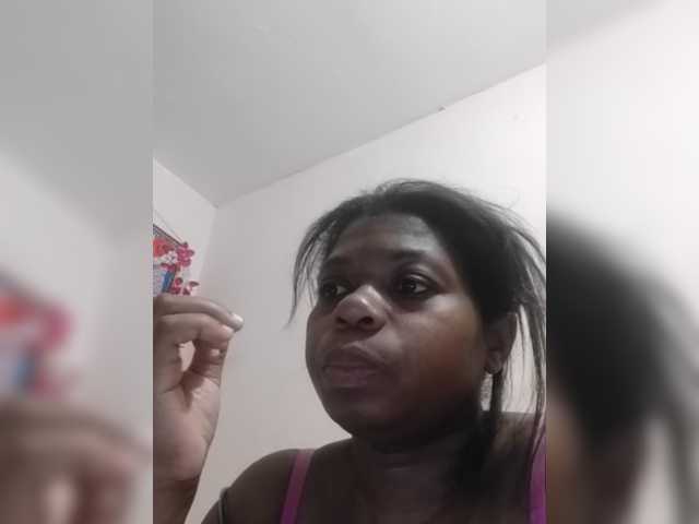 Capturas de pantalla de transmisión briyitza