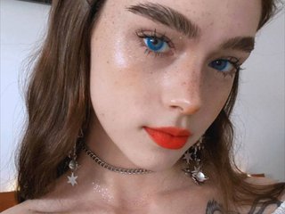Chat de video erótico BrokenDoll666