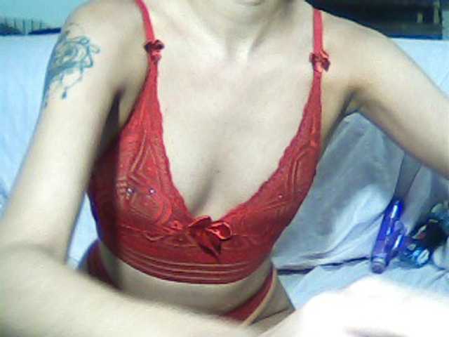 Capturas de pantalla de transmisión AsunaBrunna