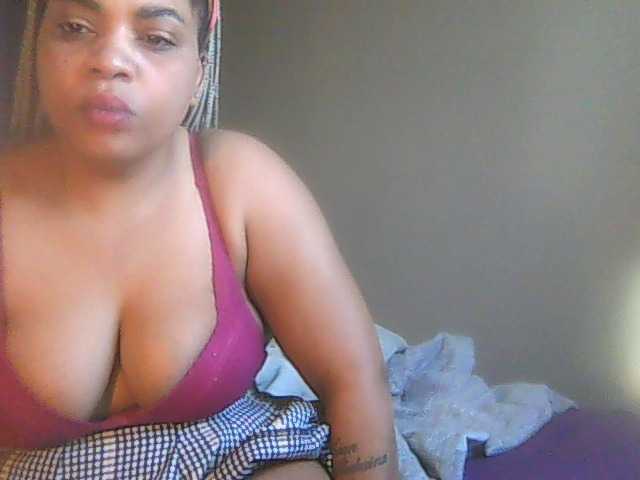 Capturas de pantalla de transmisión bubblywetpuss