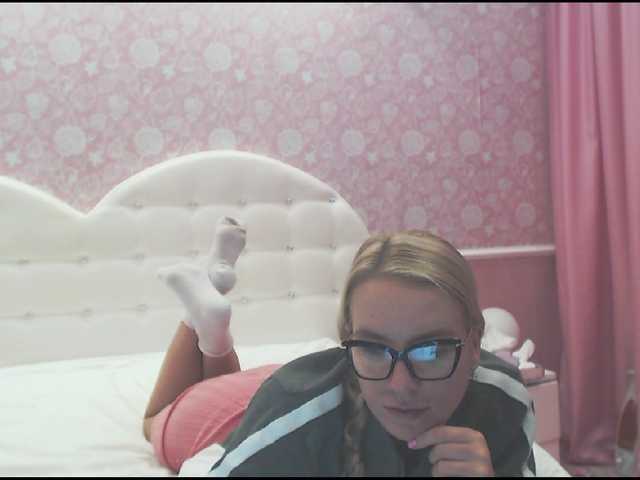 Capturas de pantalla de transmisión BunnySue