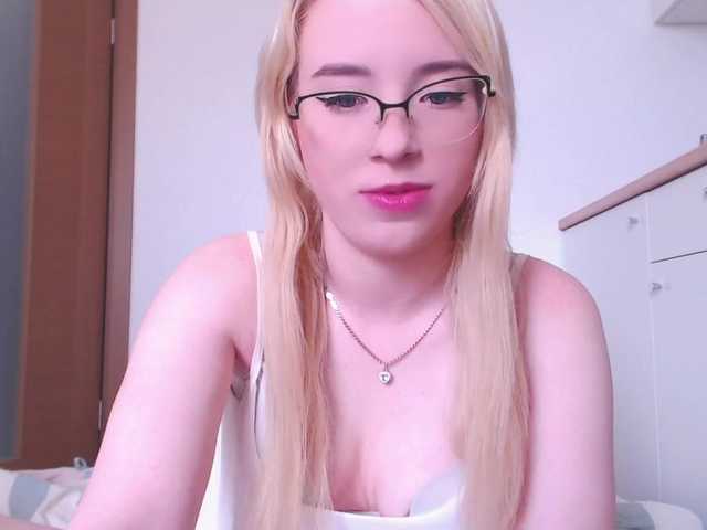 Capturas de pantalla de transmisión Candicekitty