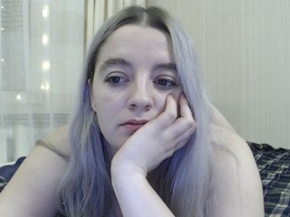 Capturas de pantalla de transmisión CandyEva