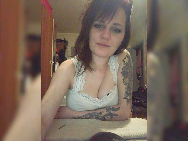 Capturas de pantalla de transmisión CarlyLovely