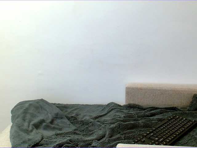 Capturas de pantalla de transmisión carolinakiara