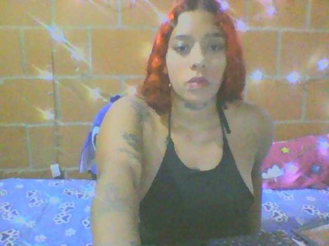 Capturas de pantalla de transmisión Leidy