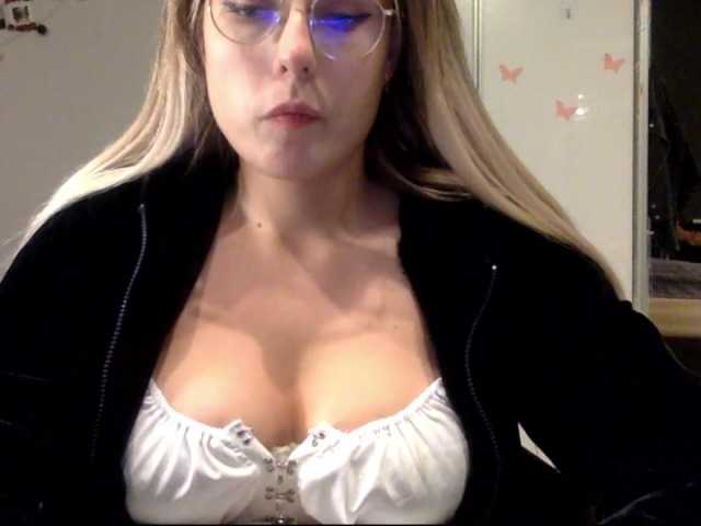 Capturas de pantalla de transmisión CatalinaSweet