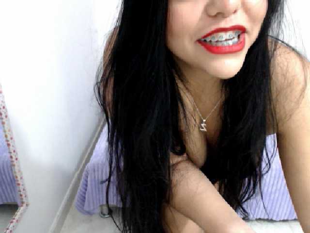 Capturas de pantalla de transmisión catlynmoore19