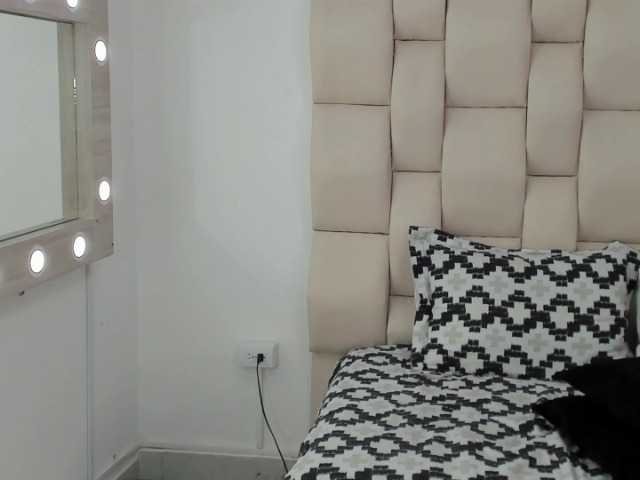 Capturas de pantalla de transmisión CelesteTaylor