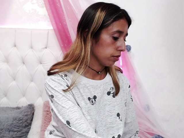 Capturas de pantalla de transmisión charlezetero