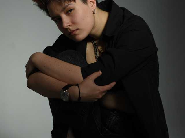 Foto del perfil CharlieeAdams