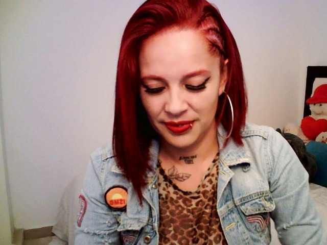 Capturas de pantalla de transmisión charlotterlove