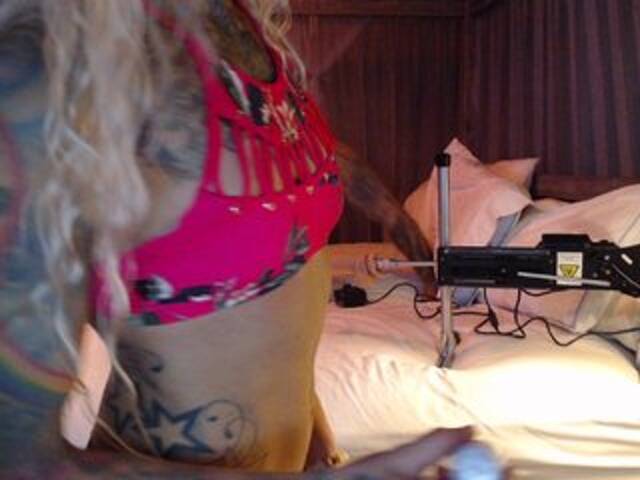 Capturas de pantalla de transmisión SexyDP69