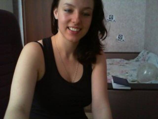 Capturas de pantalla de transmisión CherryAlexa