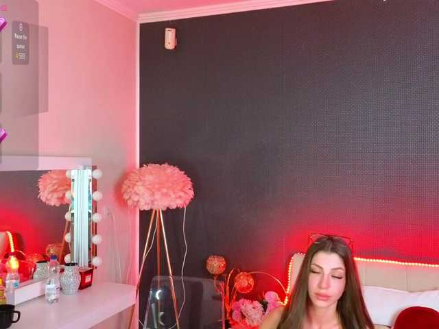 Capturas de pantalla de transmisión ChloeKassidy