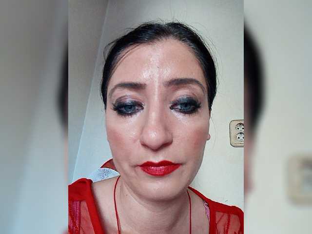 Capturas de pantalla de transmisión ChristianaHot