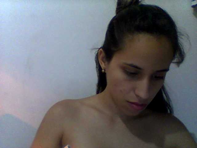 Capturas de pantalla de transmisión Cindyhornyxx