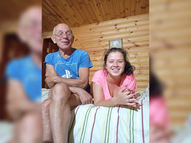 Capturas de pantalla de transmisión CindyXErics