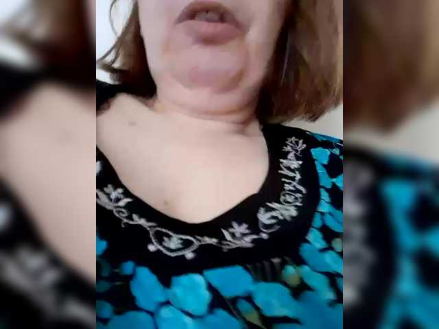 Capturas de pantalla de transmisión Claradomifeet