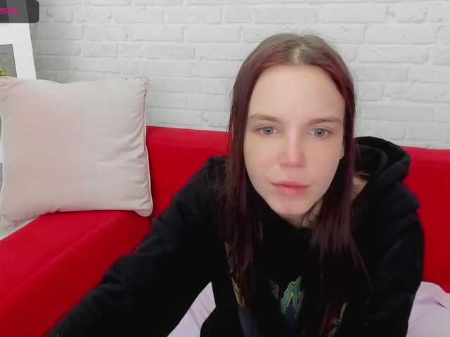 Capturas de pantalla de transmisión ClaraKitten