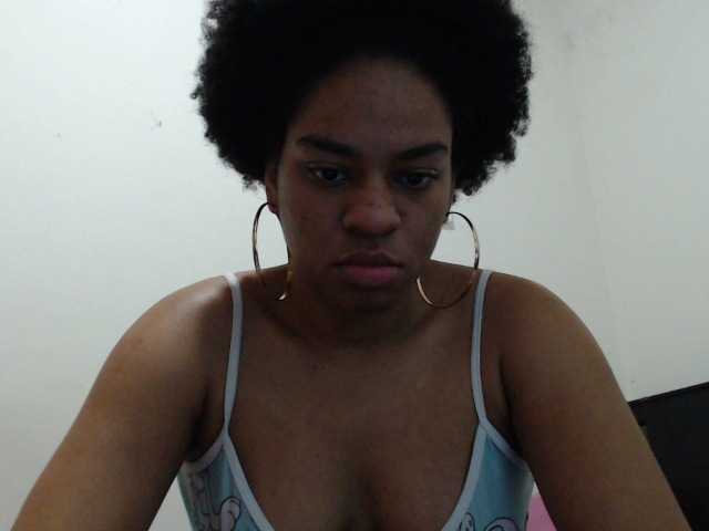 Capturas de pantalla de transmisión CleoLeo1