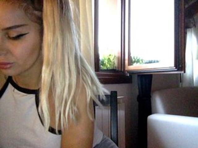 Capturas de pantalla de transmisión clickmee