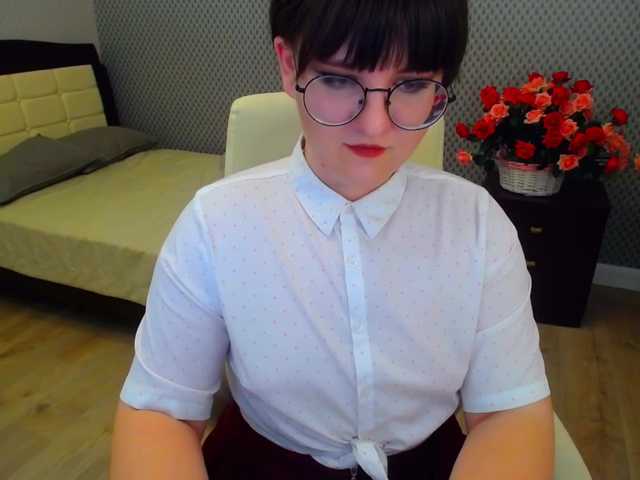 Capturas de pantalla de transmisión CloudOfTender