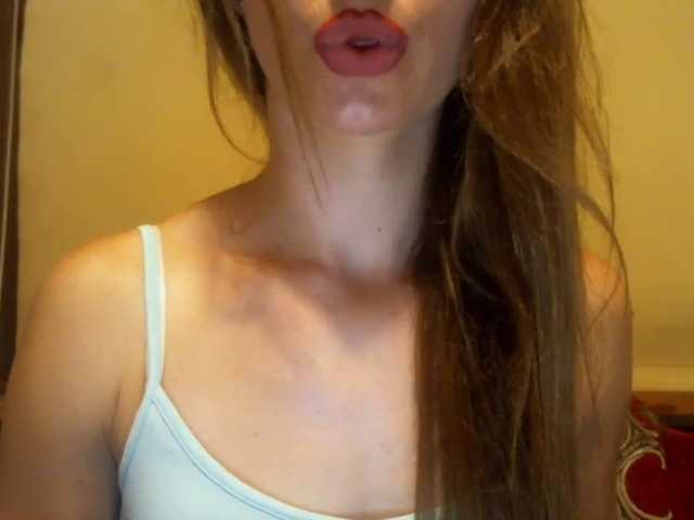 Capturas de pantalla de transmisión CocoMademoise