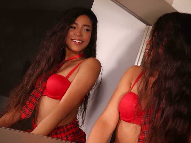 Foto del perfil CoraimaHicks