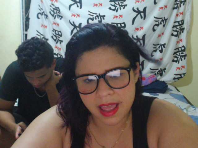 Fotos Crazycouple19 cum face u mouth 150 tokens