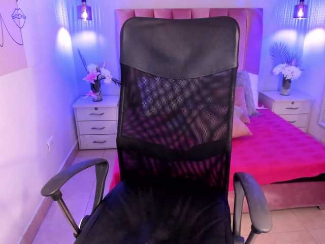 Capturas de pantalla de transmisión CrystalQueen