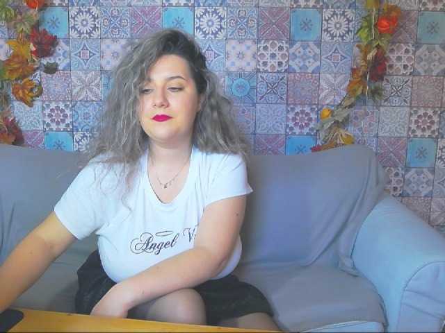 Capturas de pantalla de transmisión CurlyVibe