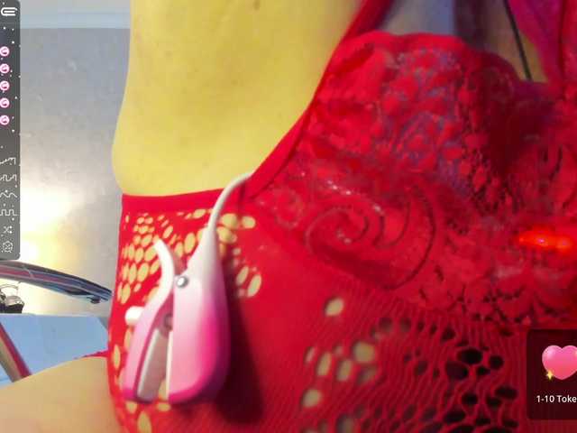 Capturas de pantalla de transmisión curvy69