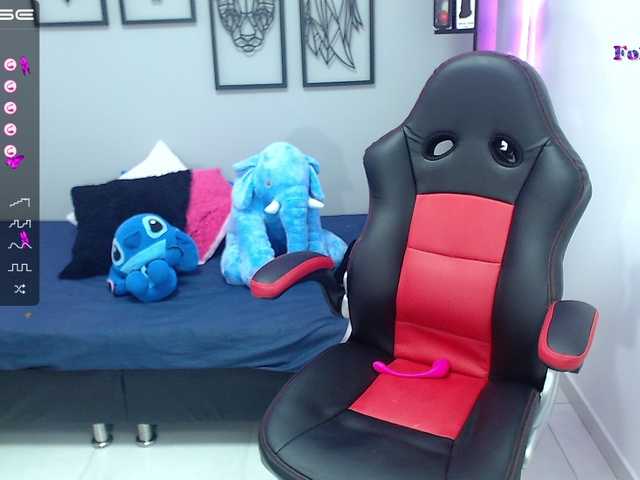 Capturas de pantalla de transmisión DAFNESMITH