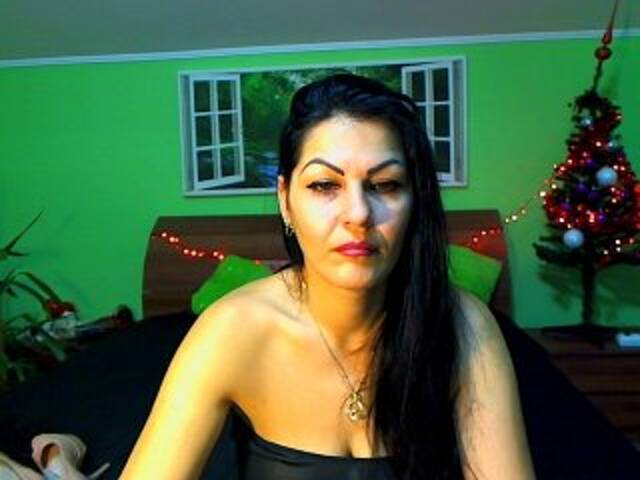 Capturas de pantalla de transmisión DamnedQueen