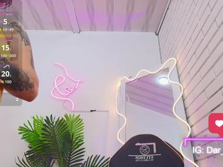 Chat de video erótico Darling-tay