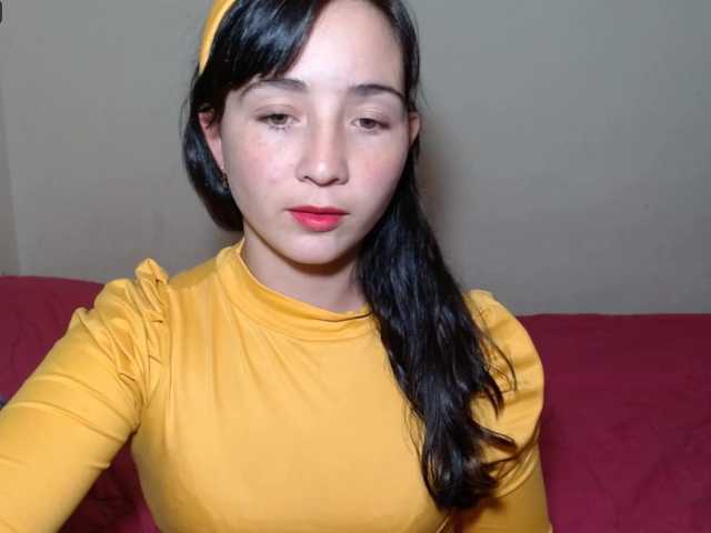 Capturas de pantalla de transmisión darlingsofy