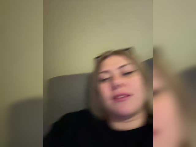Capturas de pantalla de transmisión -Domina_live-