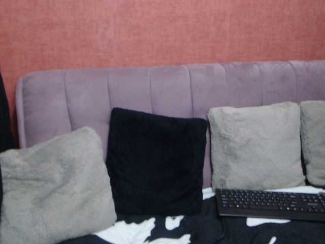 Capturas de pantalla de transmisión DayshaDebora