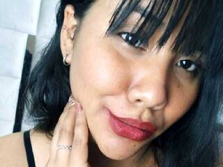 Chat de video erótico DellaBaker