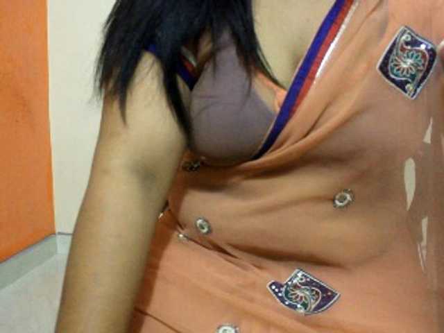 Capturas de pantalla de transmisión indian_kiss