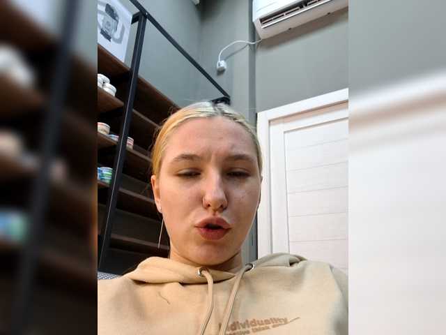 Capturas de pantalla de transmisión Dilaraaa