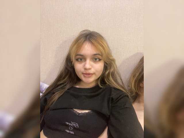 Capturas de pantalla de transmisión disexyy