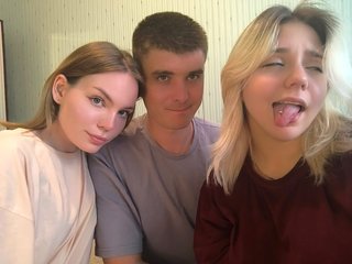 Chat de video erótico DivineTrio