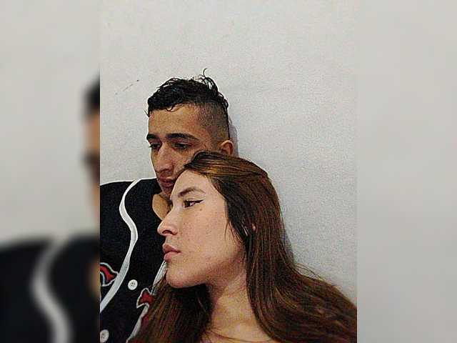 Capturas de pantalla de transmisión DomAndAri