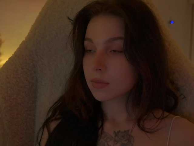 Capturas de pantalla de transmisión DramaQueen_