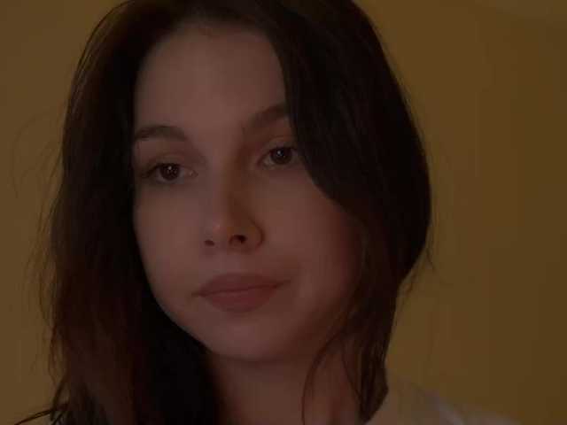 Capturas de pantalla de transmisión DramaQueen_