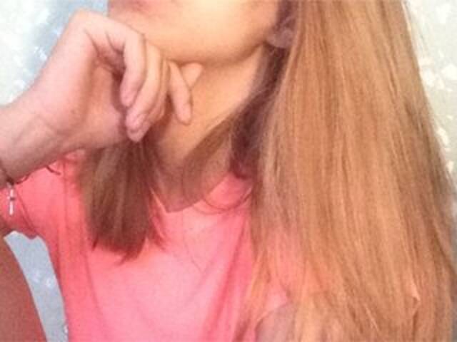 Capturas de pantalla de transmisión ElegantBlonda